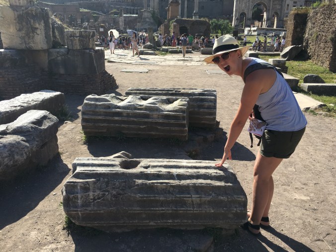 columns, rome, roma, italy, travel, travel blog, ancient city, roman forum